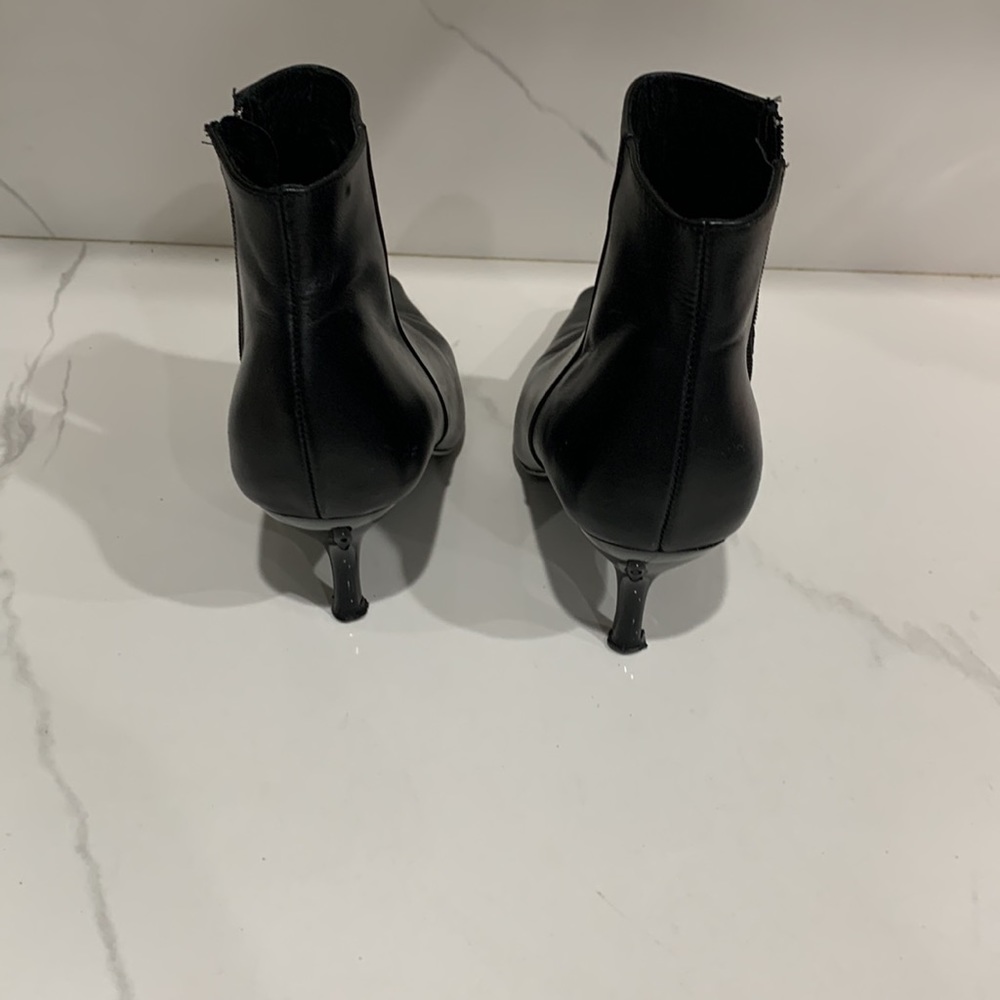 Charles David Black ankle boots - Picture 3 of 8